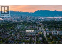 243 578 W 24TH AVENUE, Vancouver, British Columbia
