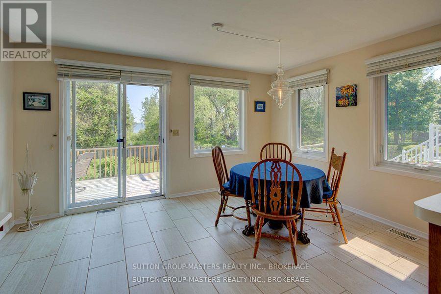 47 Bayshore Drive, Loyalist (Bath), Ontario  K0H 1G0 - Photo 12 - X12412793