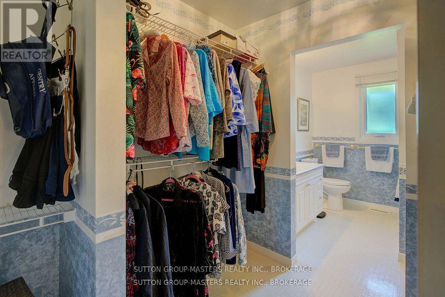 47 Bayshore Drive, Loyalist (Bath), Ontario  K0H 1G0 - Photo 38 - X12412793