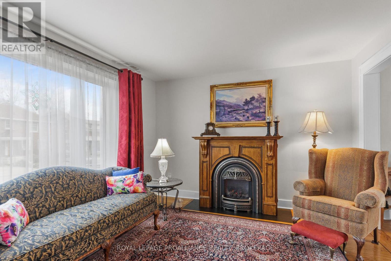 Property at 196 WILLINGDON AVENUE image 5