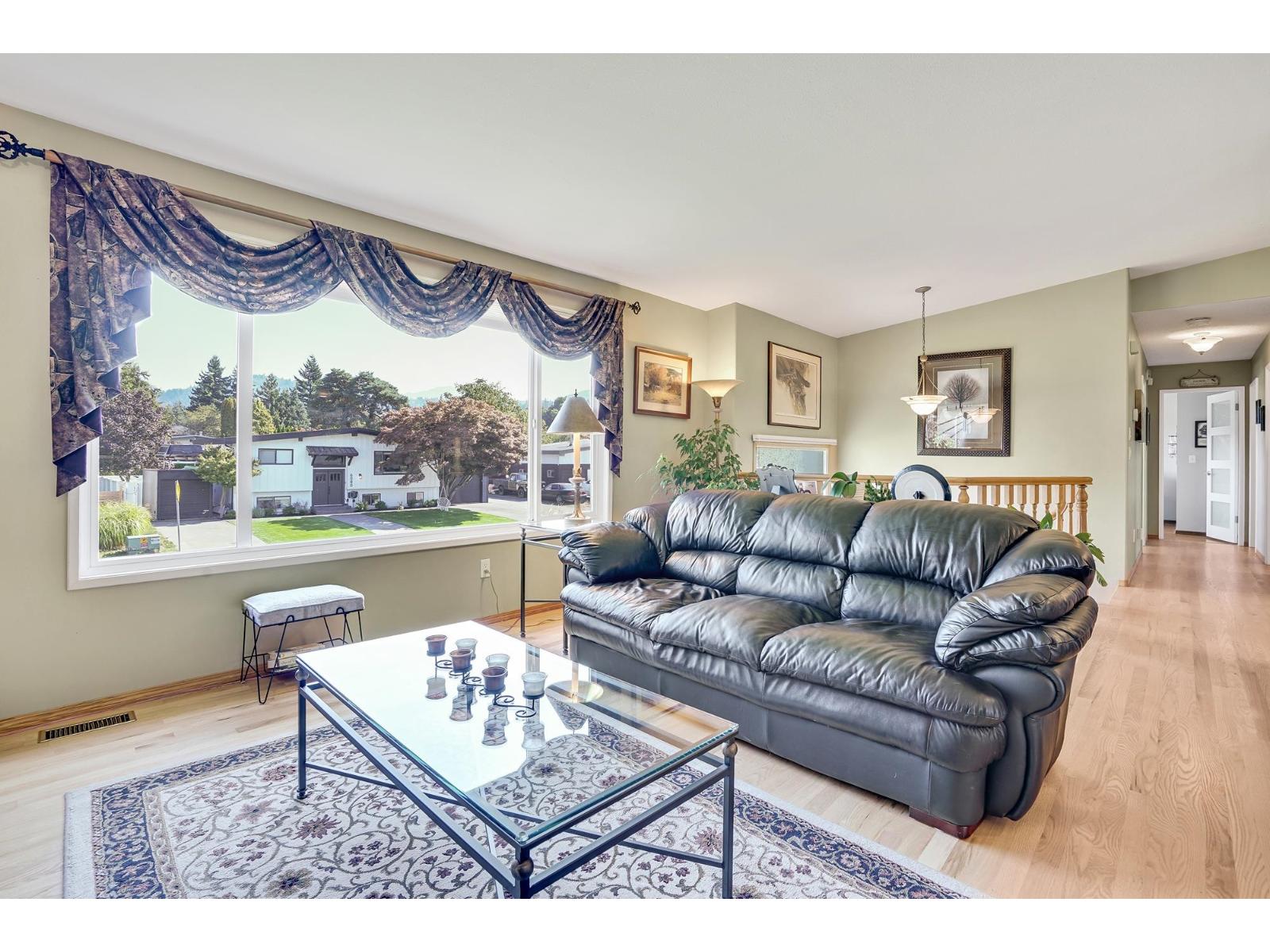 6075 Glengarry Drive, Sardis South, Chilliwack, British Columbia  V2R 3G7 - Photo 12 - R3049501
