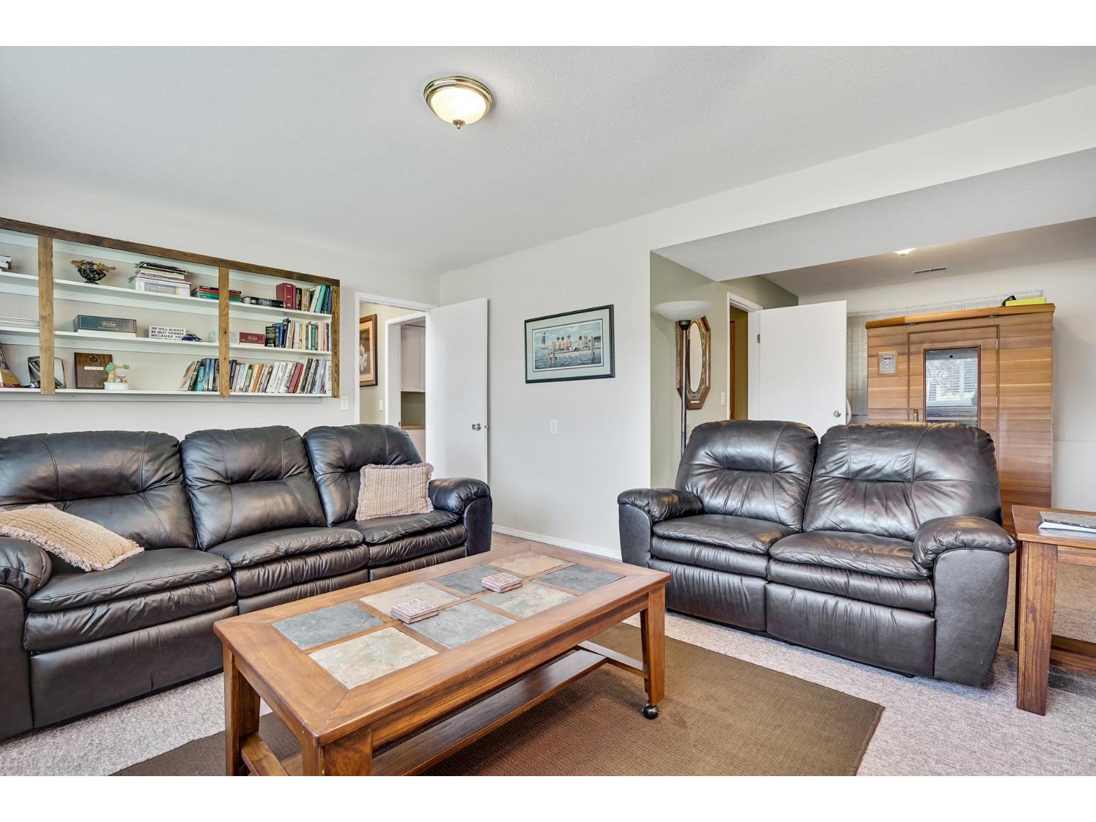6075 Glengarry Drive, Sardis South, Chilliwack, British Columbia  V2R 3G7 - Photo 21 - R3049501