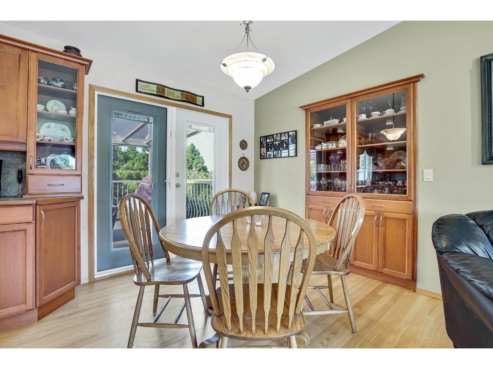 6075 Glengarry Drive, Sardis South, Chilliwack, British Columbia  V2R 3G7 - Photo 9 - R3049501