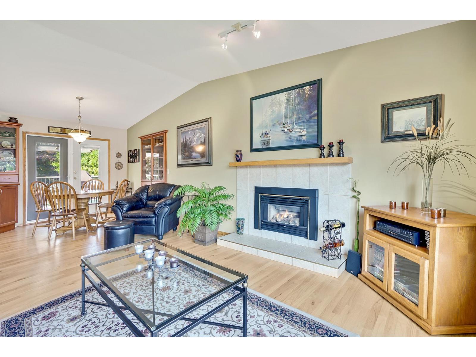 6075 Glengarry Drive, Sardis South, Chilliwack, British Columbia  V2R 3G7 - Photo 11 - R3049501