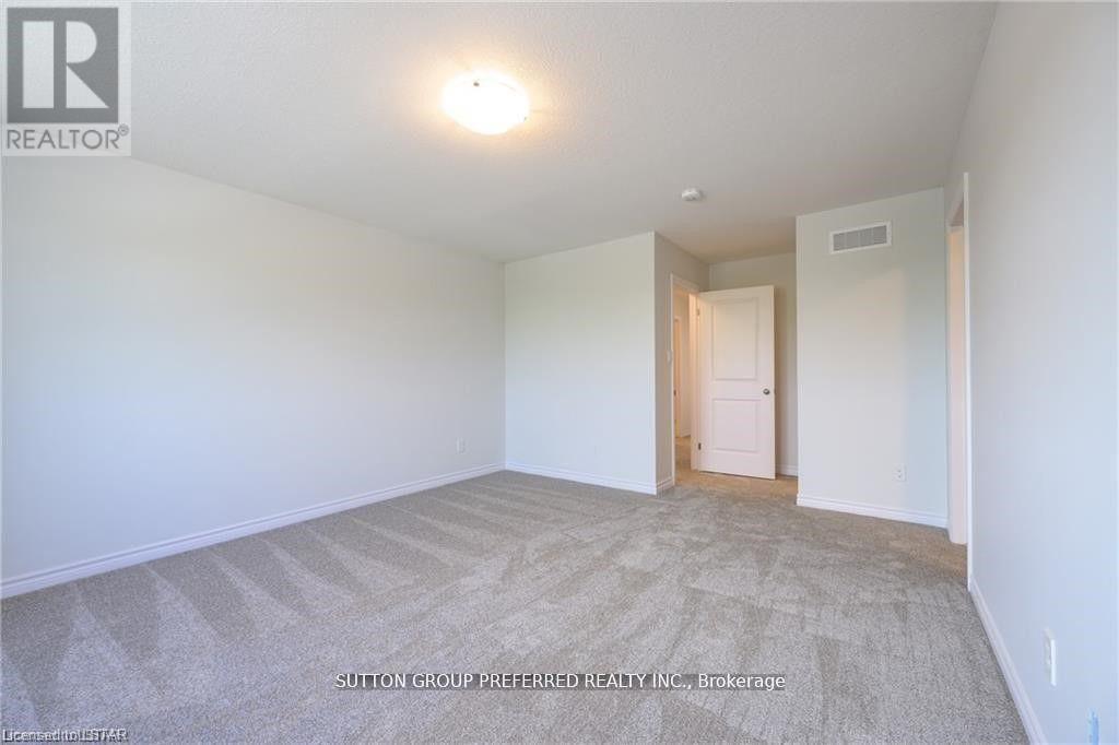 3948 Mia Avenue, London South, Ontario  N6L 0H4 - Photo 17 - X12412894