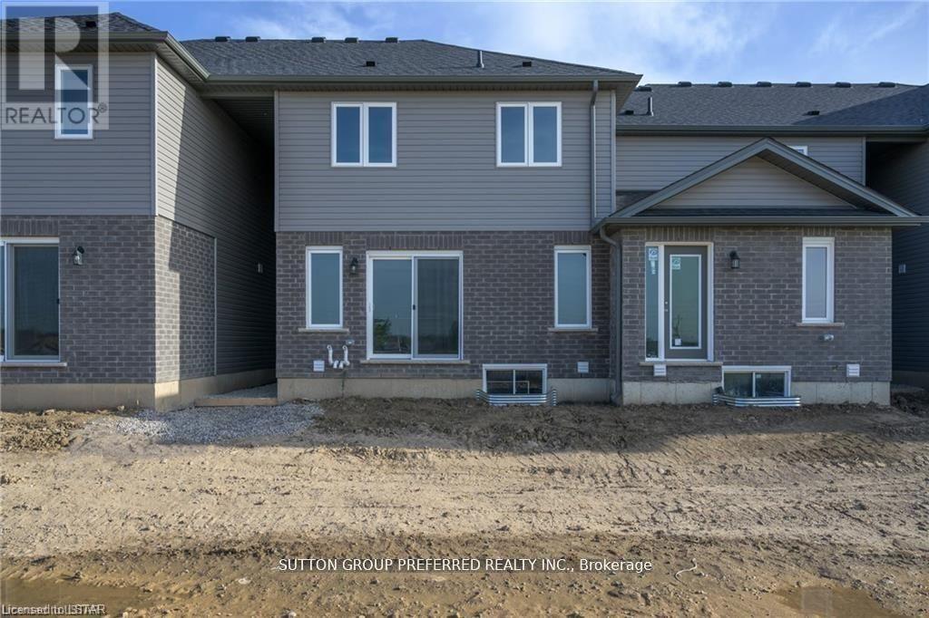 3948 Mia Avenue, London South, Ontario  N6L 0H4 - Photo 2 - X12412894