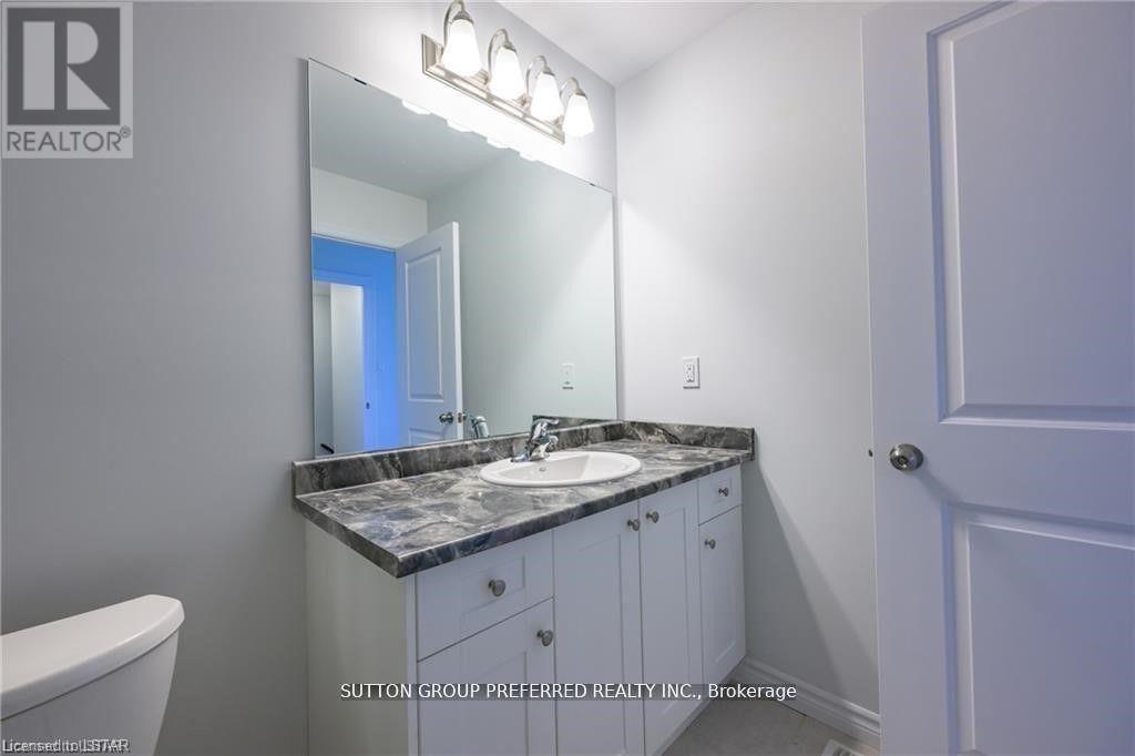 3948 Mia Avenue, London South, Ontario  N6L 0H4 - Photo 20 - X12412894