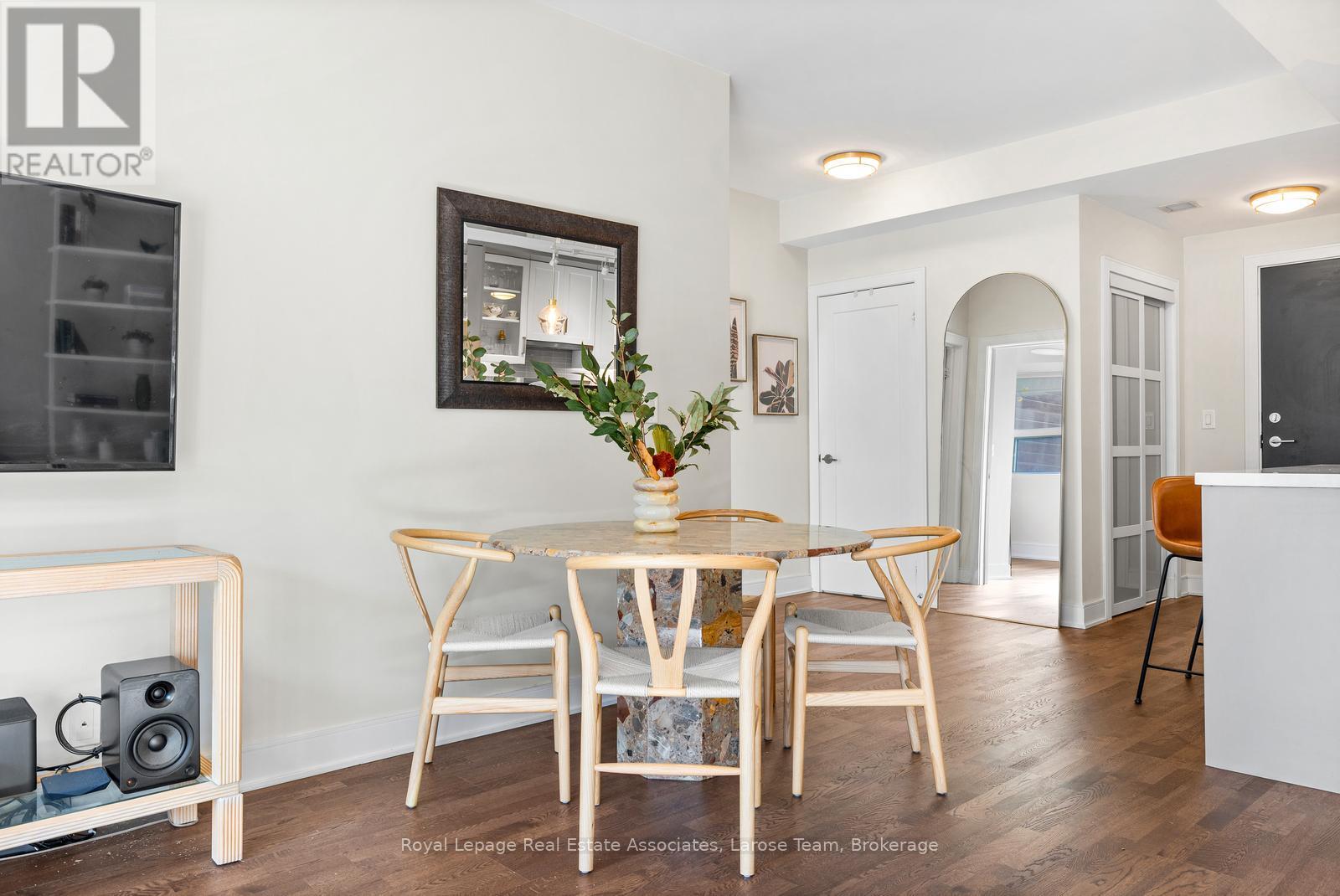 235 - 1575 Lakeshore Road W, Mississauga (Clarkson), Ontario  L5J 0B1 - Photo 13 - W12412484