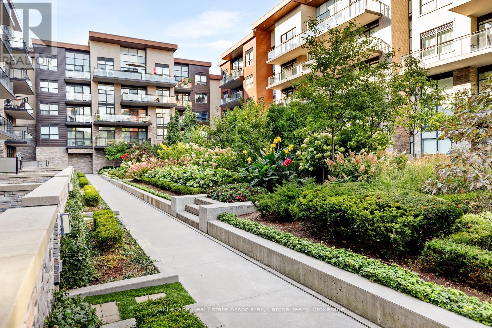 235 - 1575 Lakeshore Road W, Mississauga (Clarkson), Ontario  L5J 0B1 - Photo 31 - W12412484