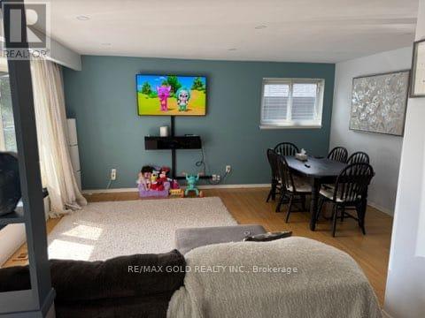 31 Cathedral Road, Brampton, Ontario  L6W 2P1 - Photo 3 - W12412537