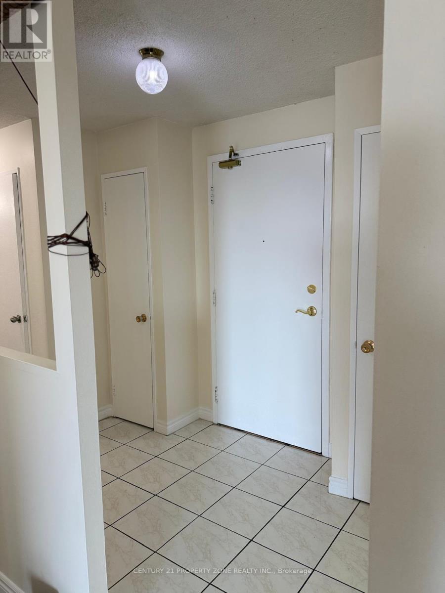 2113 - 145 Hillcrest Avenue, Mississauga, Ontario  L5B 3Z1 - Photo 19 - W12412561