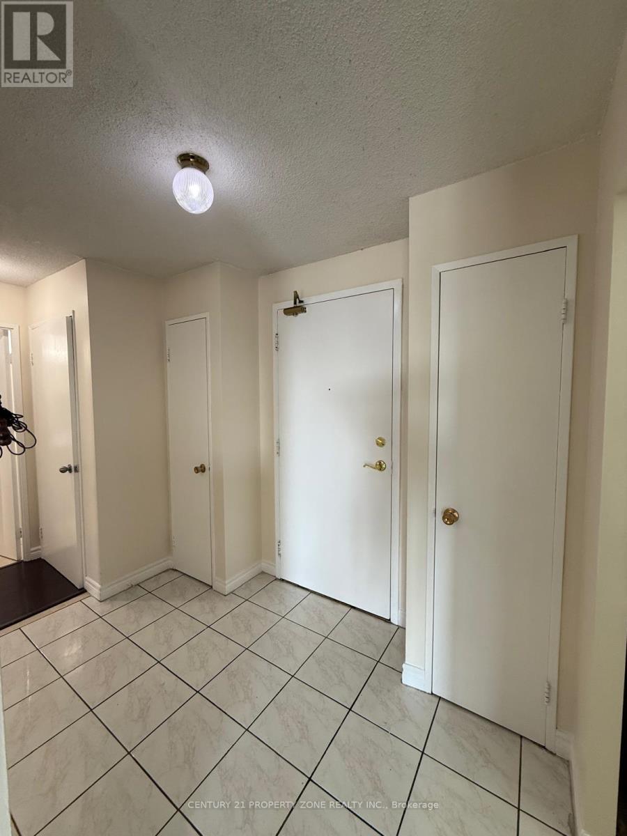 2113 - 145 Hillcrest Avenue, Mississauga, Ontario  L5B 3Z1 - Photo 8 - W12412561
