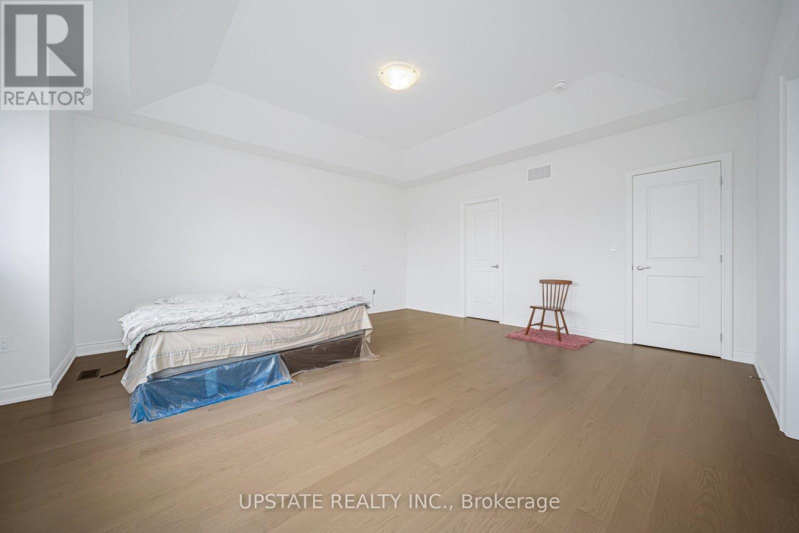 7 James Walker Avenue, Caledon, Ontario  L7C 4M9 - Photo 22 - W12412643