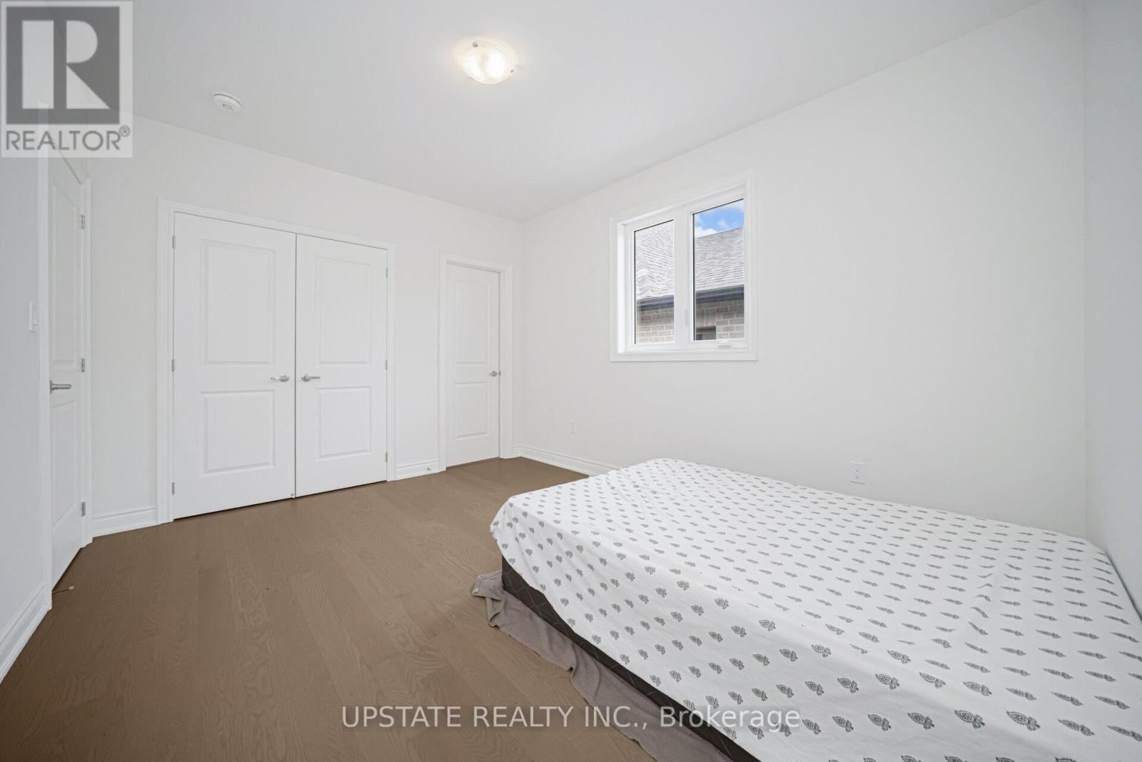 7 James Walker Avenue, Caledon, Ontario  L7C 4M9 - Photo 37 - W12412643