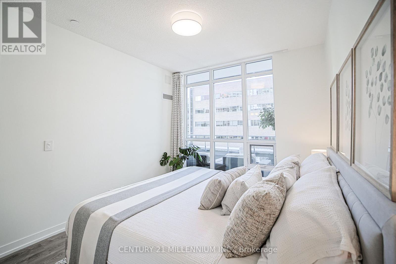 405 - 89 Dunfield Avenue, Toronto, Ontario  M4S 0A4 - Photo 16 - C12412723
