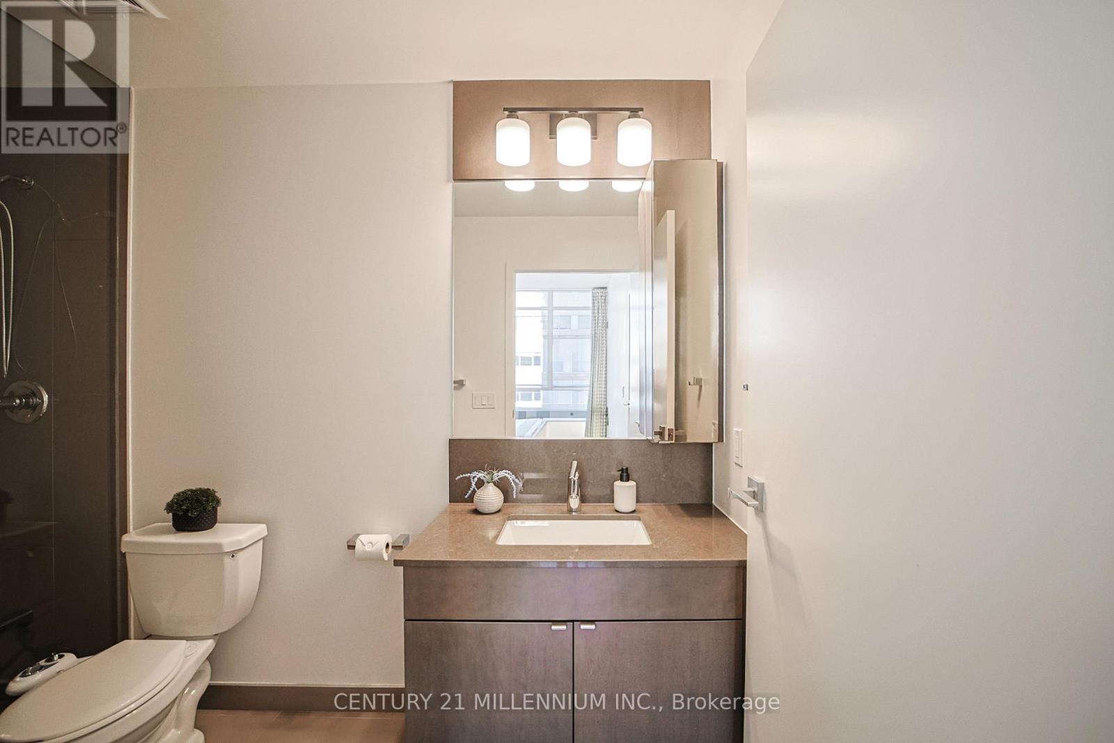 405 - 89 Dunfield Avenue, Toronto, Ontario  M4S 0A4 - Photo 17 - C12412723