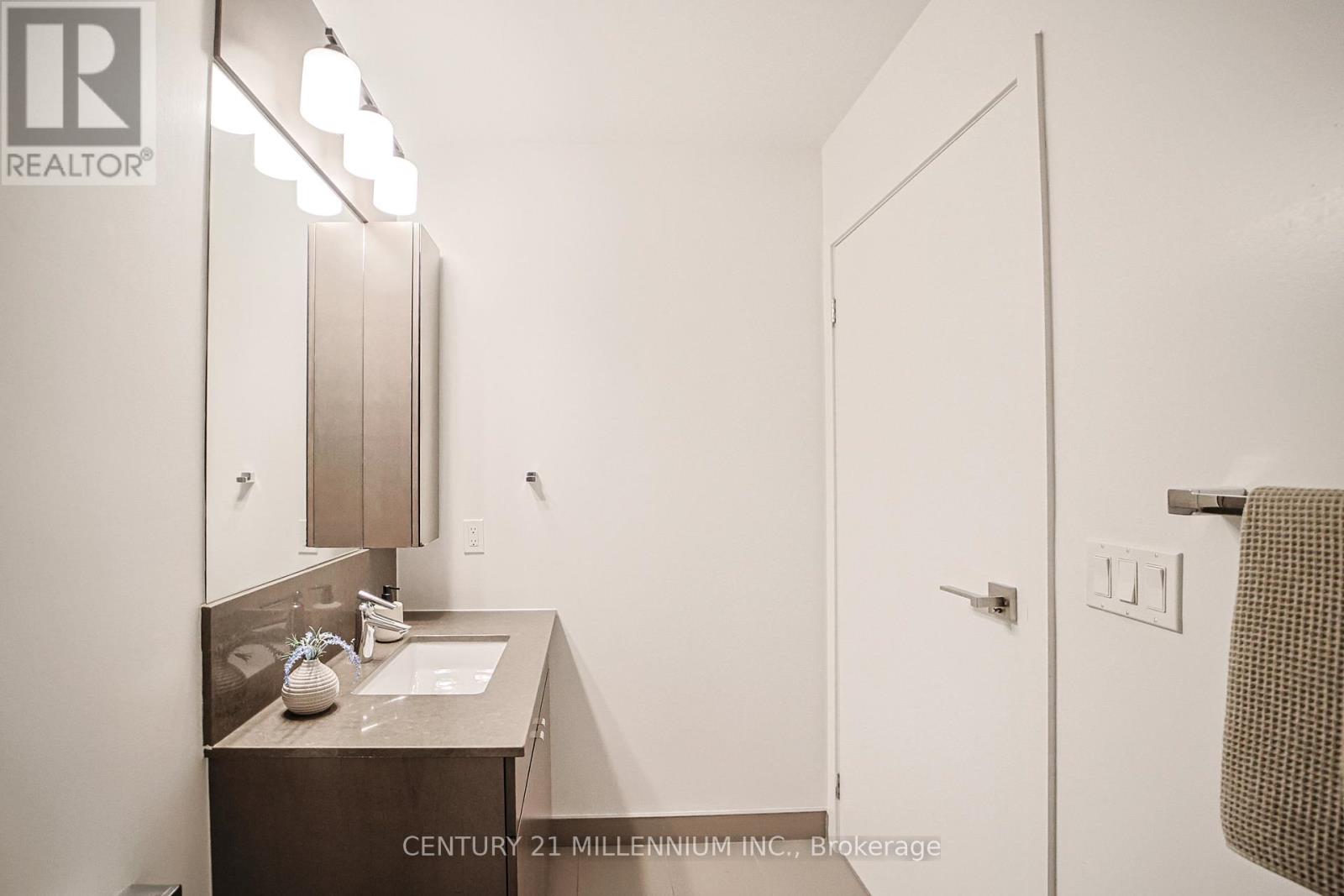 405 - 89 Dunfield Avenue, Toronto, Ontario  M4S 0A4 - Photo 18 - C12412723