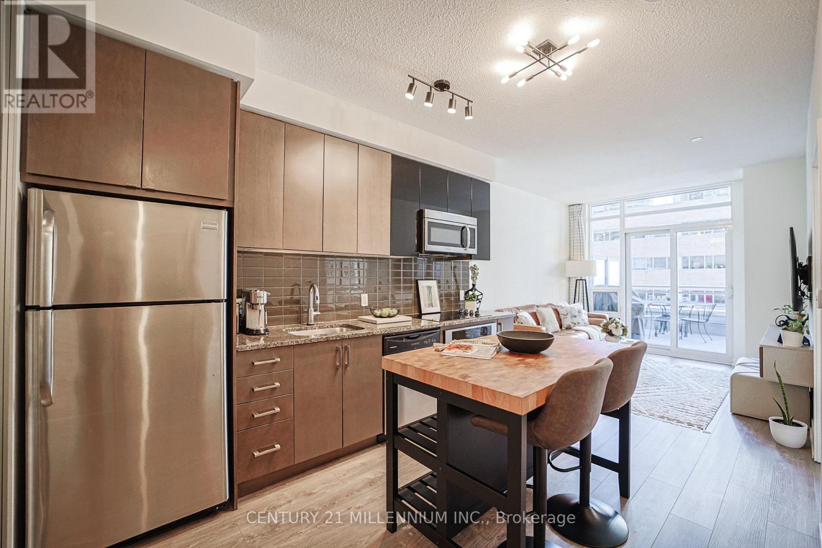 405 - 89 Dunfield Avenue, Toronto, Ontario  M4S 0A4 - Photo 4 - C12412723