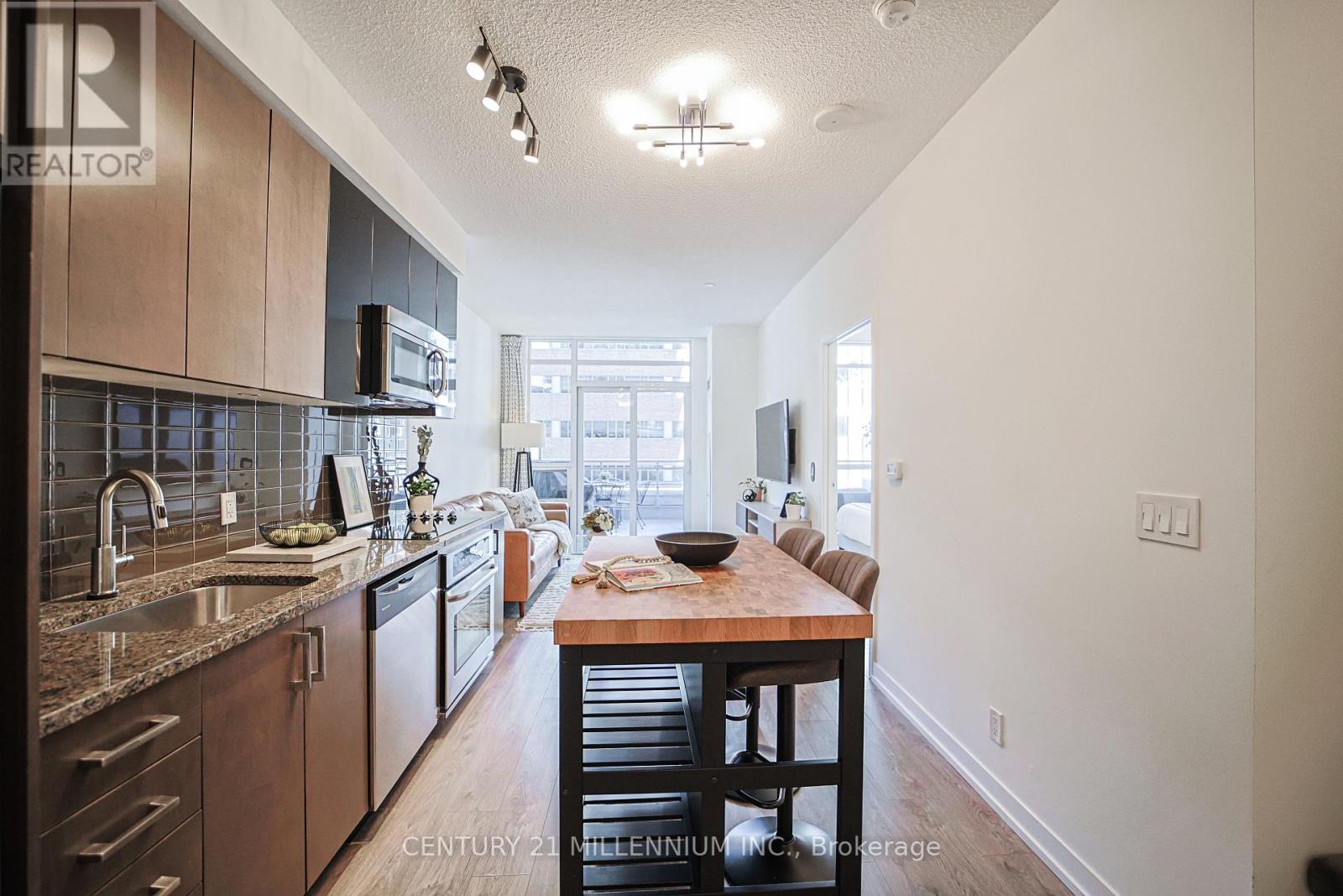 405 - 89 Dunfield Avenue, Toronto, Ontario  M4S 0A4 - Photo 5 - C12412723
