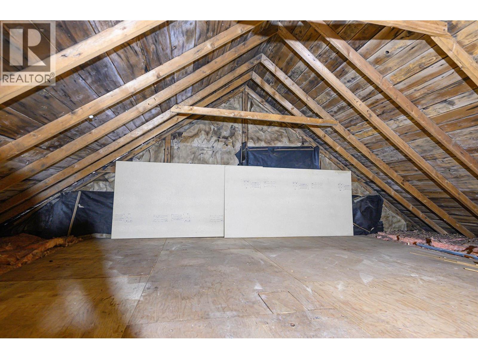 817 Main Street, Blue River, British Columbia  V0E 1J0 - Photo 19 - 10363269