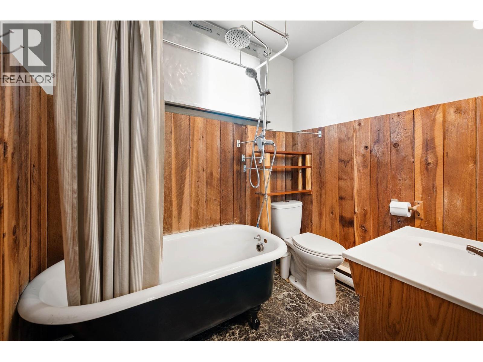 817 Main Street, Blue River, British Columbia  V0E 1J0 - Photo 16 - 10363269