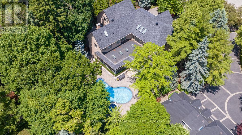 24 Raymar Place, Oakville, Ontario  L6J 6M1 - Photo 46 - W12412801