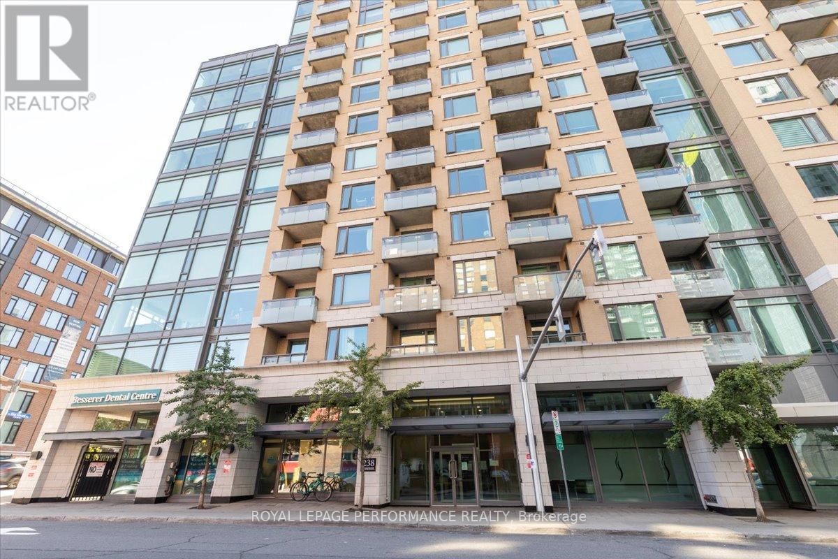 213 - 238 BESSERER STREET, Ottawa, Ontario