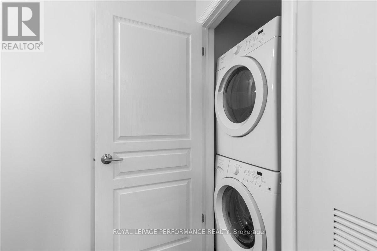 213 - 238 Besserer Street, Ottawa, Ontario  K1N 6B1 - Photo 7 - X12412778