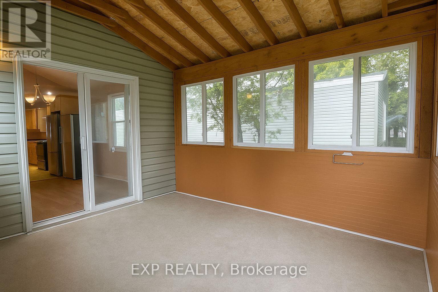 1023 Vista Barrett Private, Ottawa, Ontario  K4P 1C8 - Photo 14 - X12412787