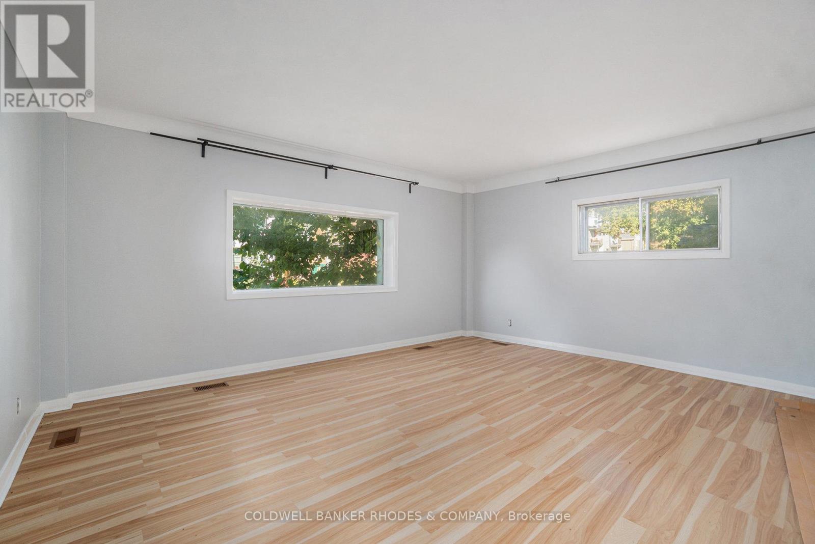 309 Picton Avenue, Ottawa, Ontario  K1Z 6V4 - Photo 17 - X12412789