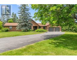 102 DELANEY DRIVE, Ottawa, Ontario