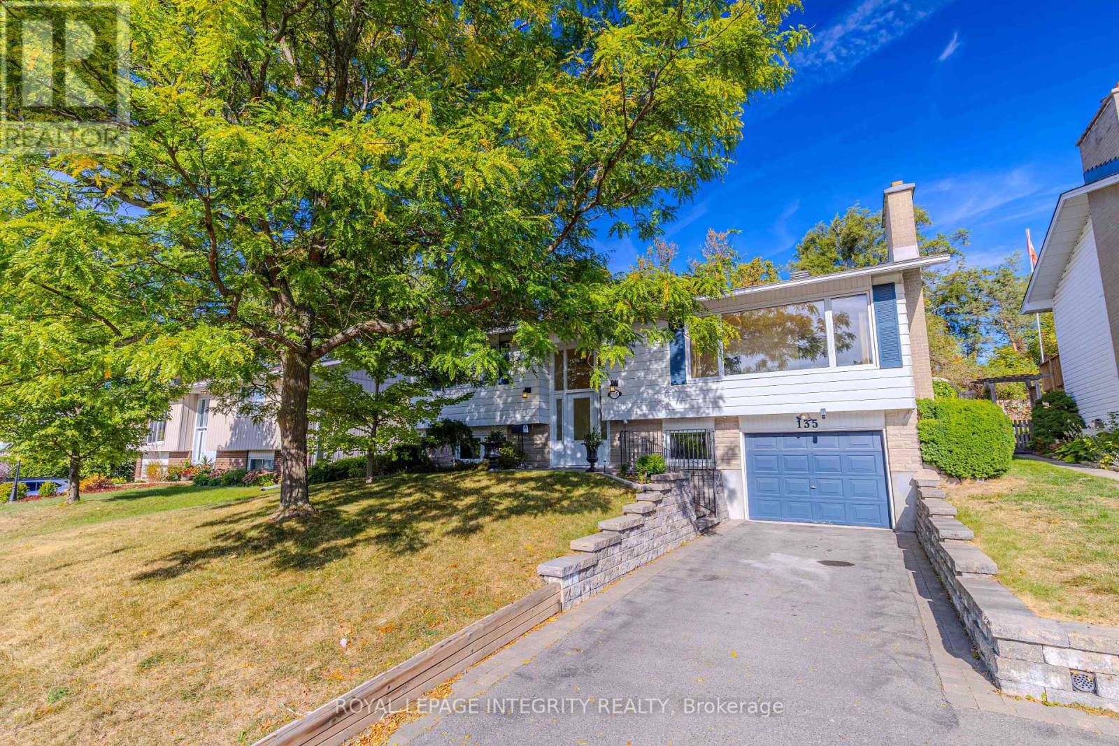 135 Desmond Avenue, Ottawa, Ontario  K2L 1E8 - Photo 2 - X12412817