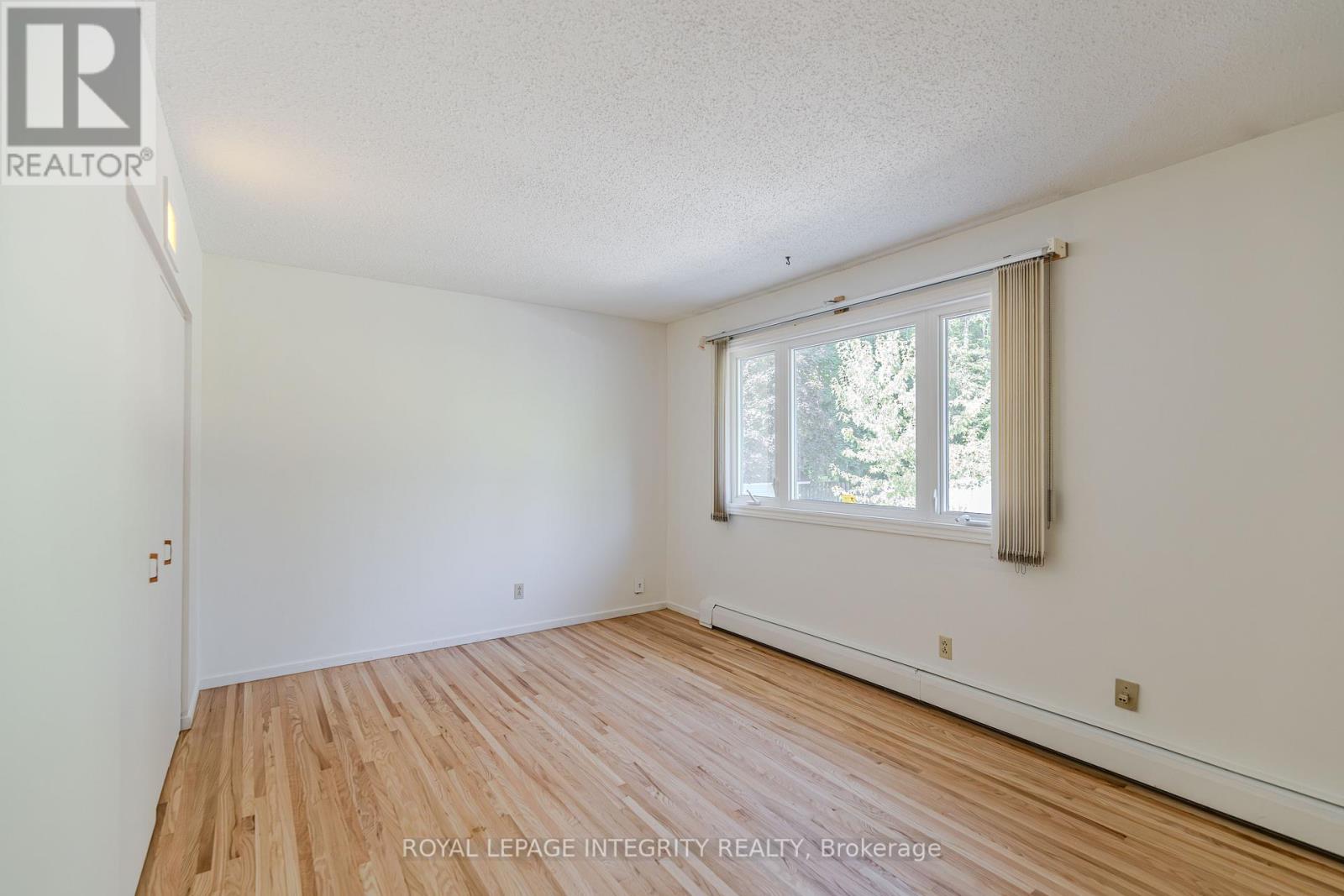 135 Desmond Avenue, Ottawa, Ontario  K2L 1E8 - Photo 26 - X12412817