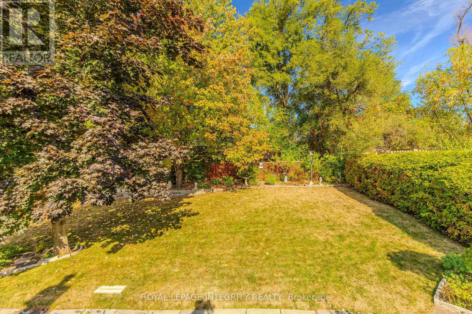 135 Desmond Avenue, Ottawa, Ontario  K2L 1E8 - Photo 41 - X12412817