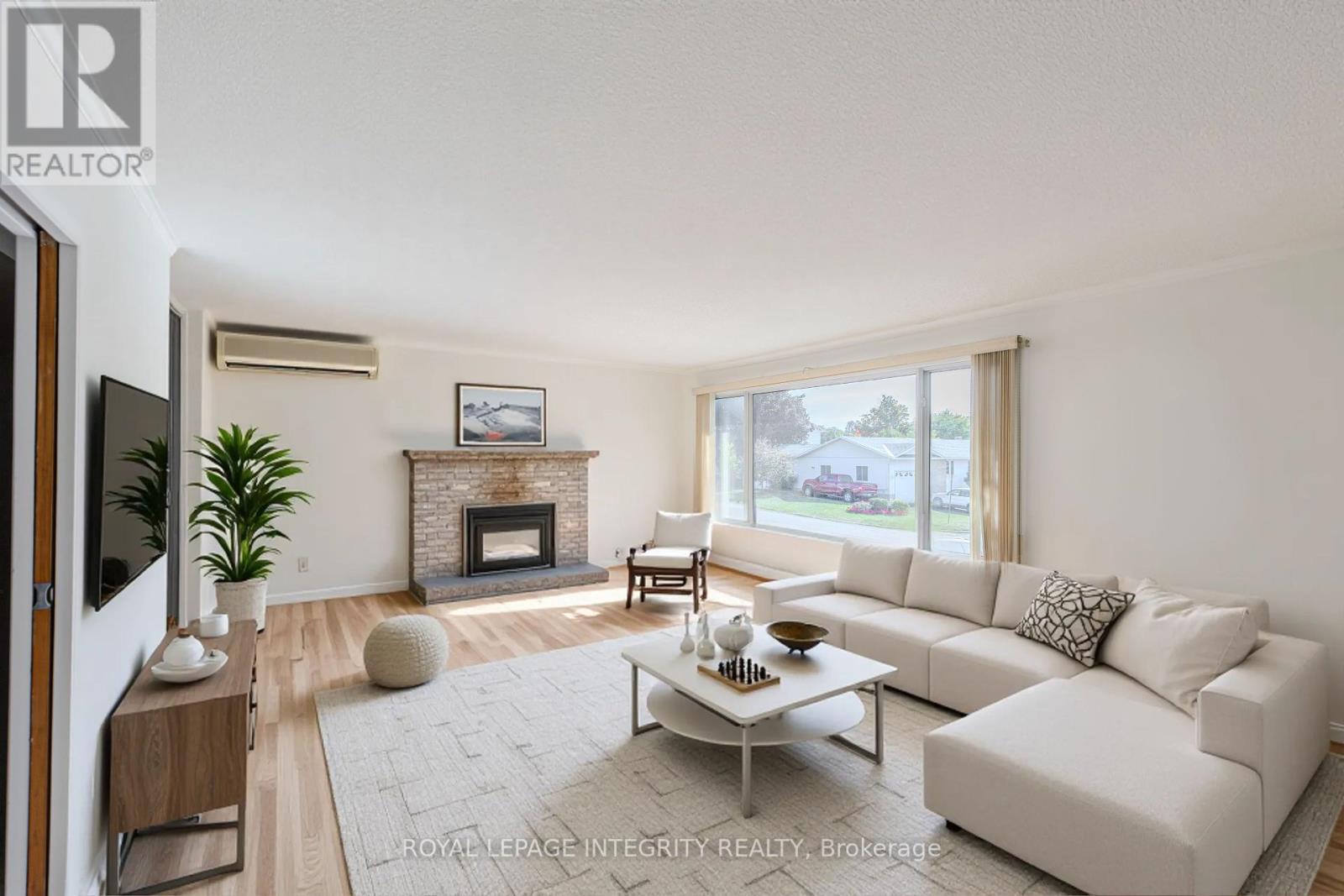 135 Desmond Avenue, Ottawa, Ontario  K2L 1E8 - Photo 7 - X12412817