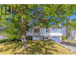 135 DESMOND AVENUE, Ottawa, Ontario