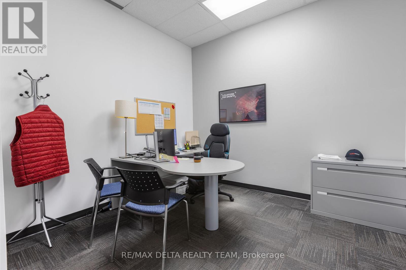 1771 St Laurent Boulevard, Ottawa, Ontario  K1G 3V4 - Photo 3 - X12412823