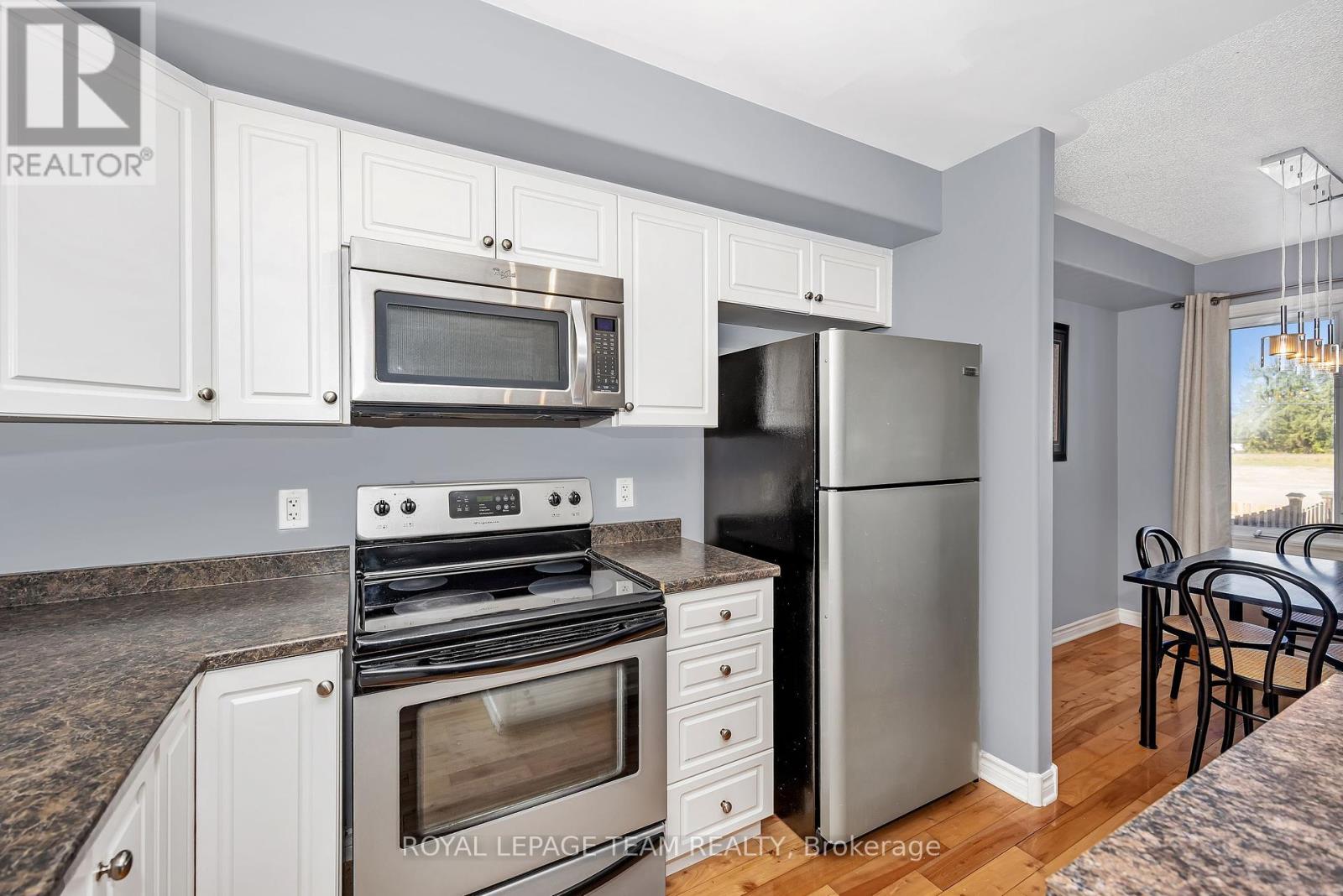 111 Raina Way, North Grenville, Ontario  K0G 1J0 - Photo 14 - X12412860
