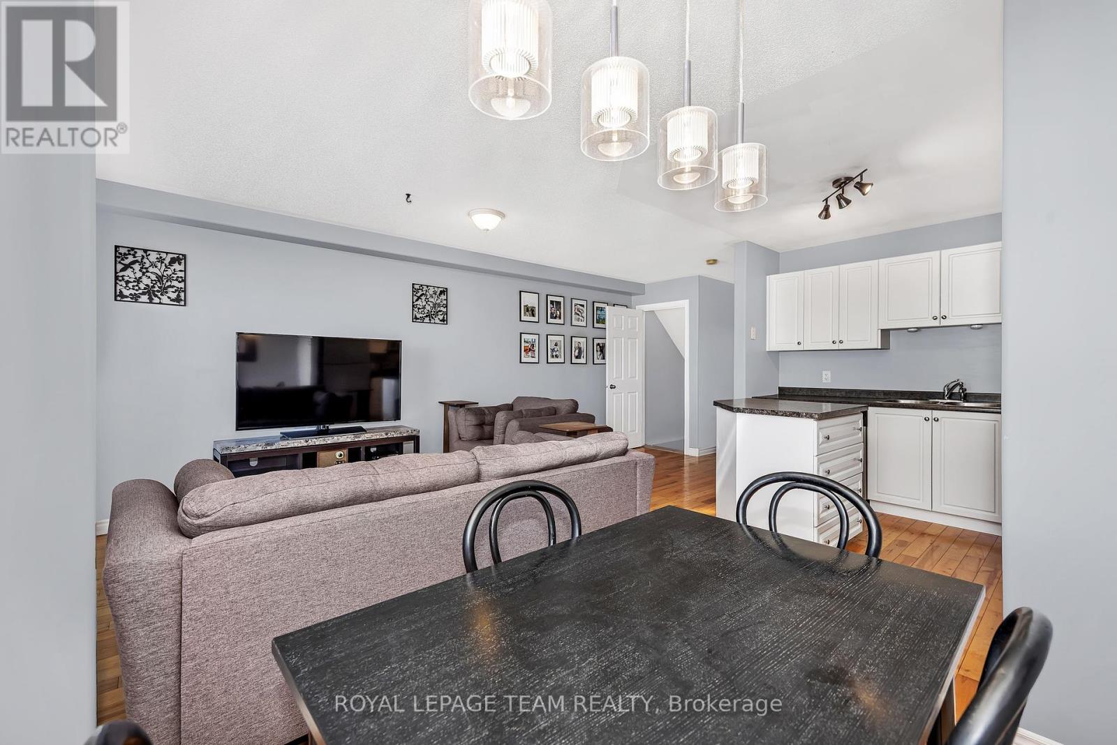 111 Raina Way, North Grenville, Ontario  K0G 1J0 - Photo 17 - X12412860
