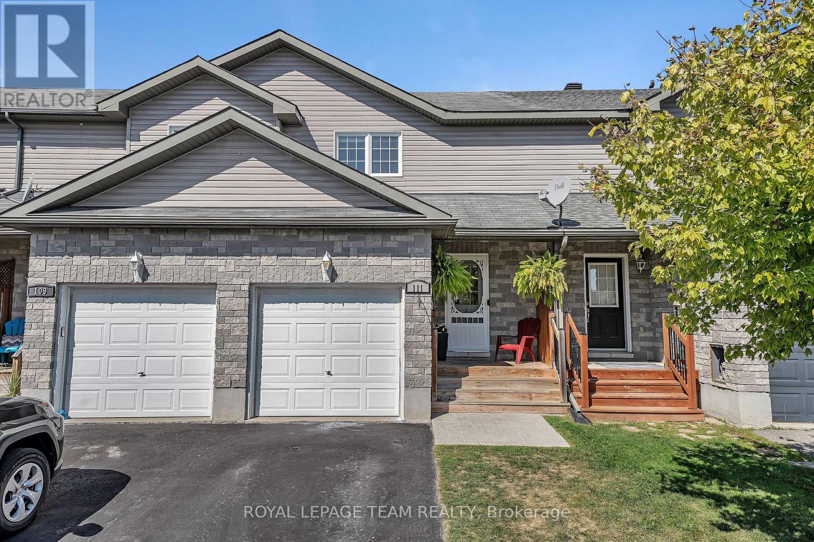 111 Raina Way, North Grenville, Ontario  K0G 1J0 - Photo 3 - X12412860