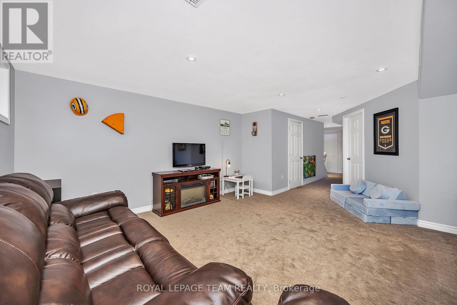111 Raina Way, North Grenville, Ontario  K0G 1J0 - Photo 34 - X12412860