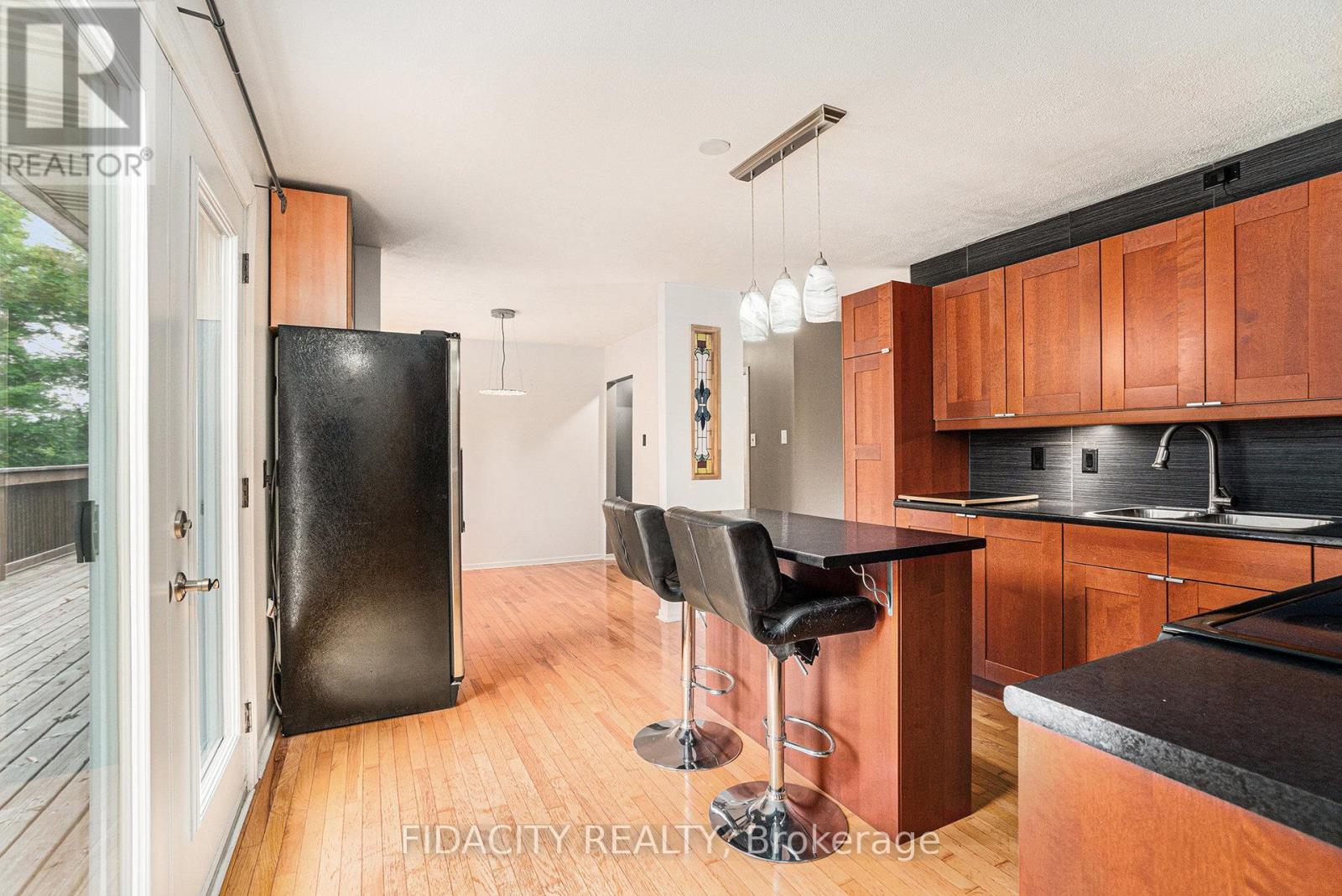 1910 Beach Road, North Grenville, Ontario  K0G 1S0 - Photo 8 - X12412876