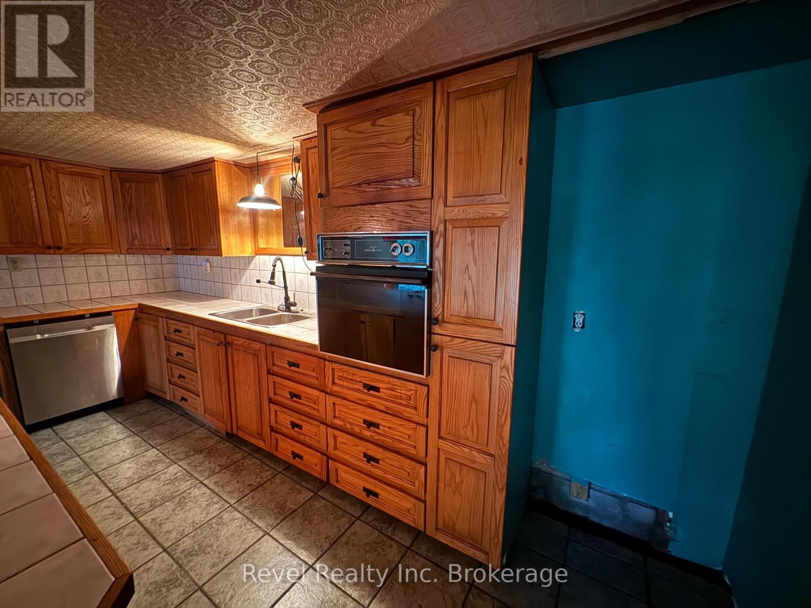 1670 Forest Lake Road, Joly, Ontario  P0A 1Z0 - Photo 6 - X12412749