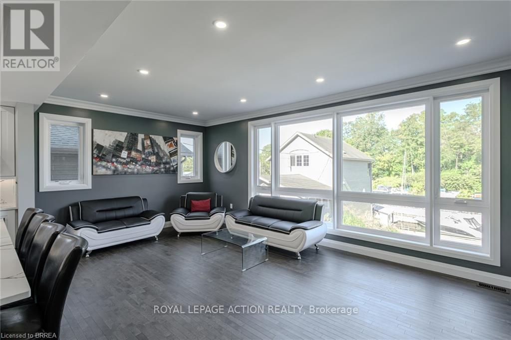 50 Grand Street, Norfolk, Ontario  N0A 1N7 - Photo 12 - X12412478