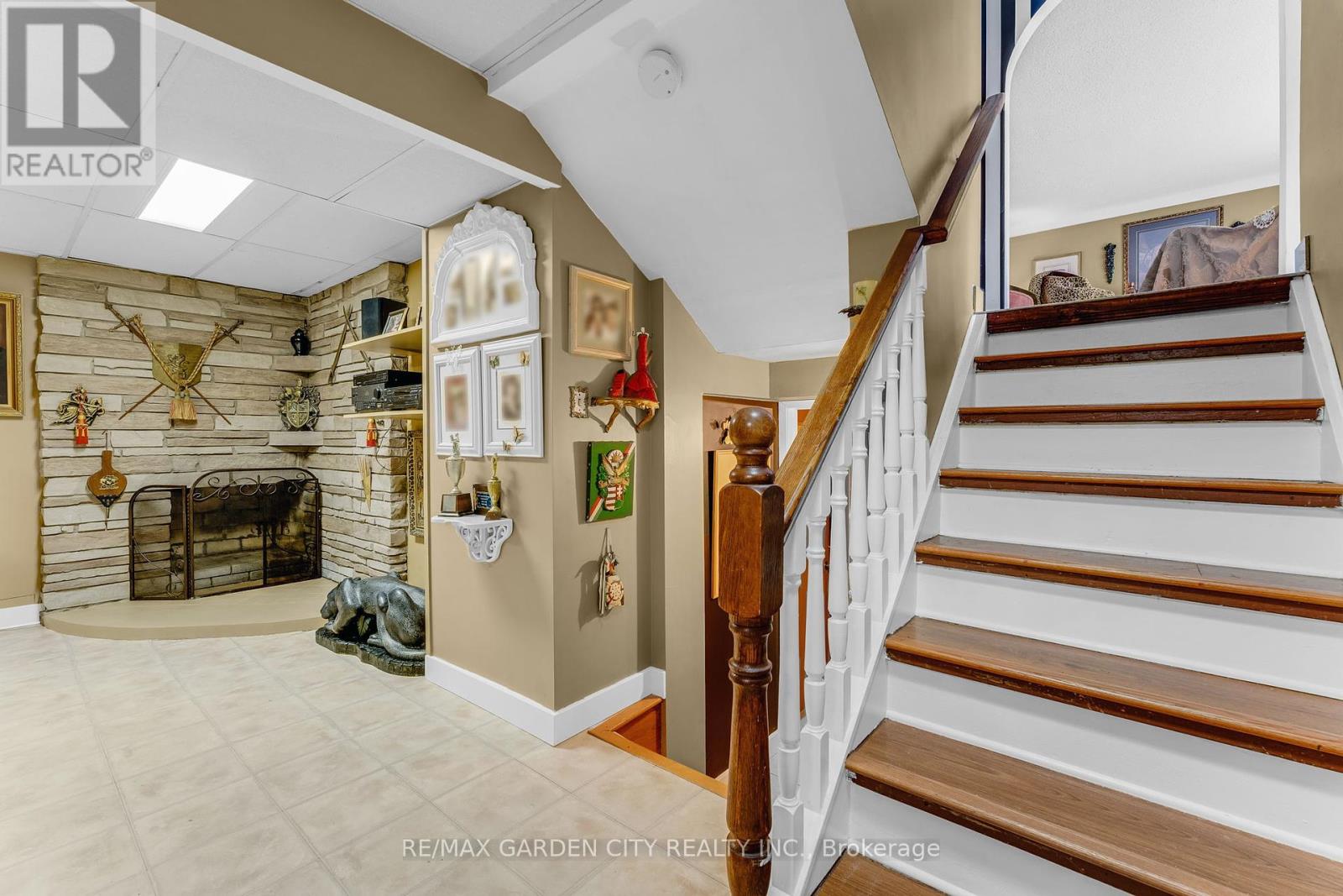4200 Eastdale Drive, Lincoln, Ontario  L3J 0N3 - Photo 20 - X12412489