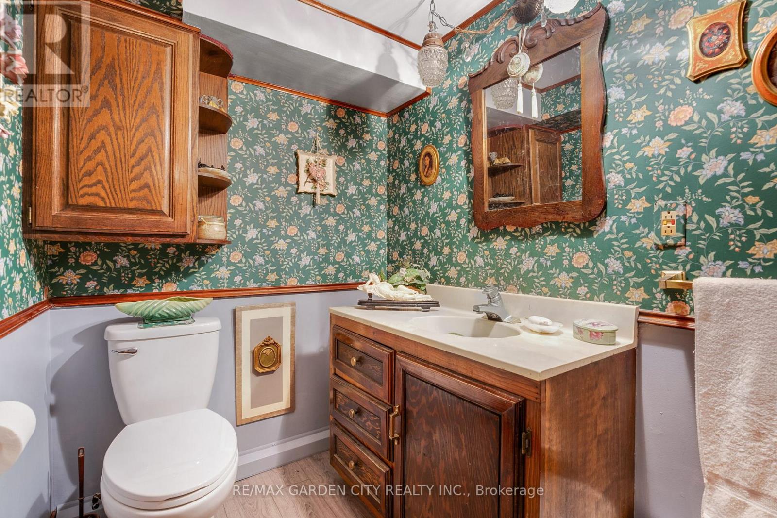 4200 Eastdale Drive, Lincoln, Ontario  L3J 0N3 - Photo 24 - X12412489