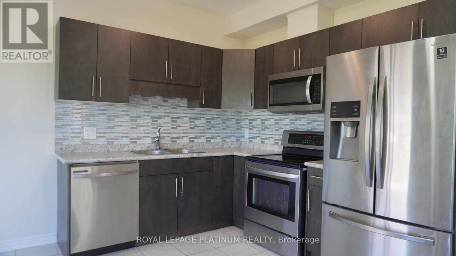 32 Sunflower Place, Welland, Ontario  L3B 5N8 - Photo 13 - X12412518