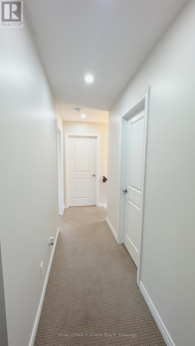 32 Sunflower Place, Welland, Ontario  L3B 5N8 - Photo 19 - X12412518