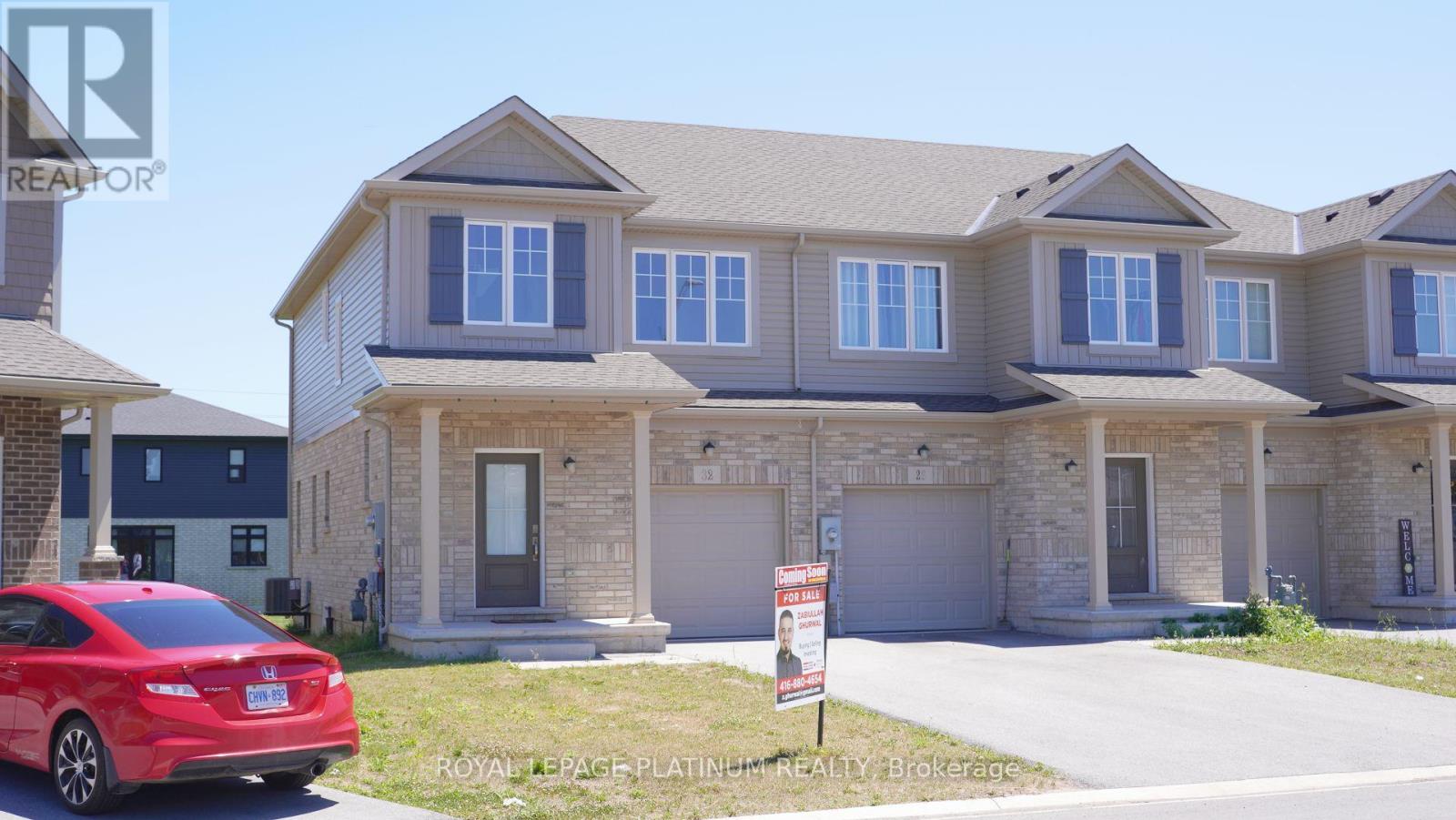 32 Sunflower Place, Welland, Ontario  L3B 5N8 - Photo 2 - X12412518