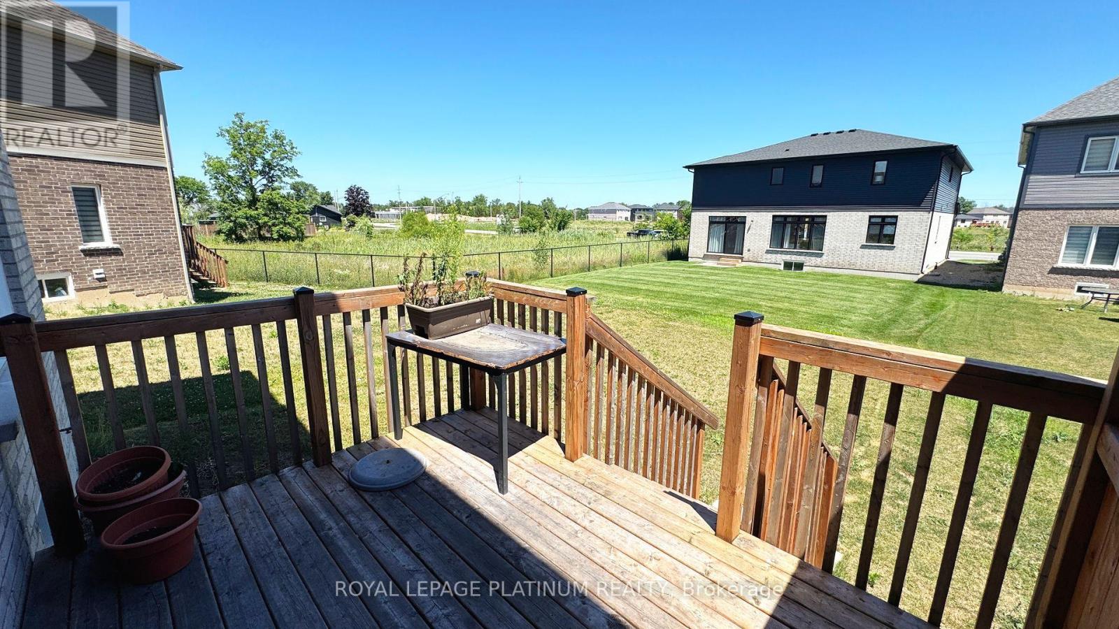 32 Sunflower Place, Welland, Ontario  L3B 5N8 - Photo 32 - X12412518
